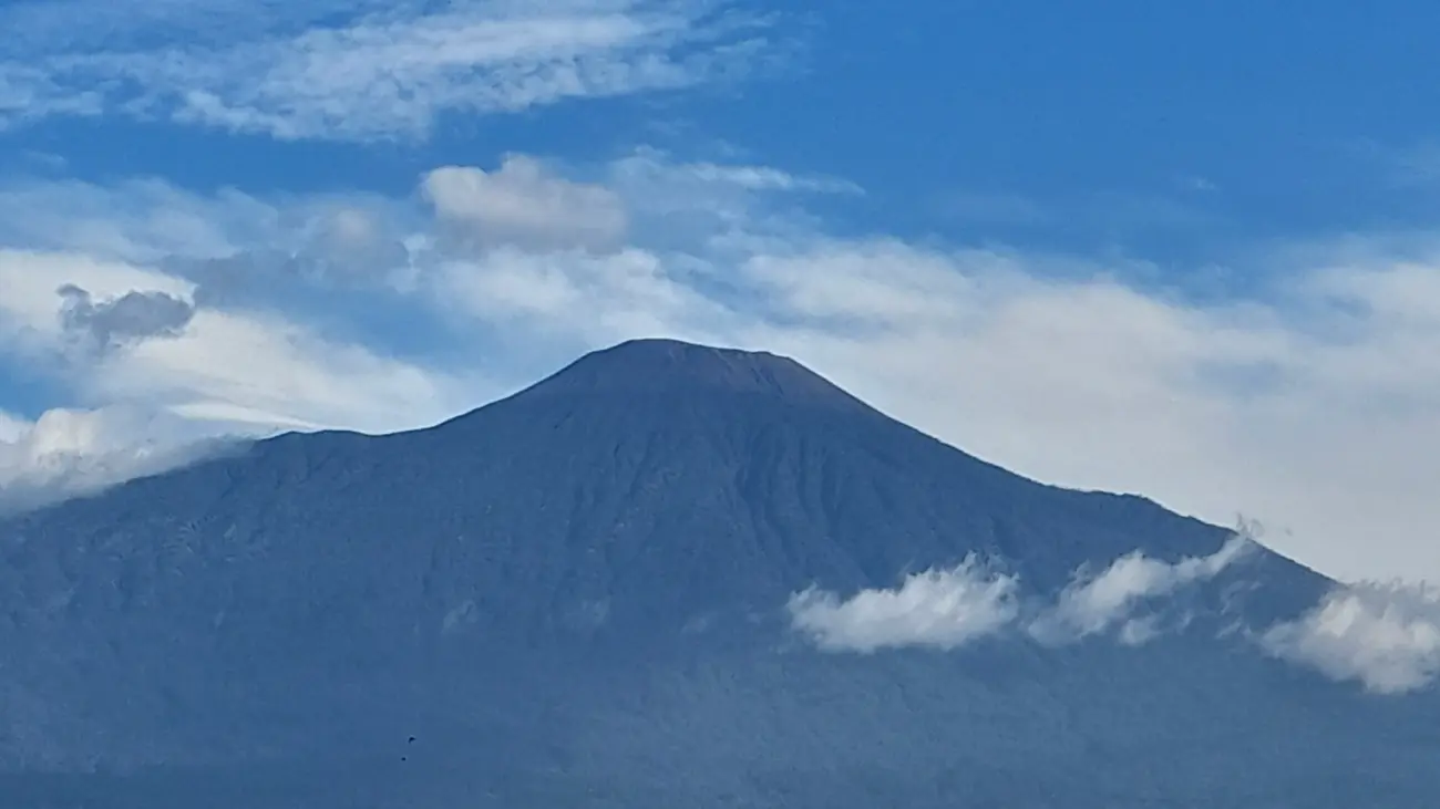 Pengukuran Emisi Gas Vulkanik dengan alat ukur Multiparameter